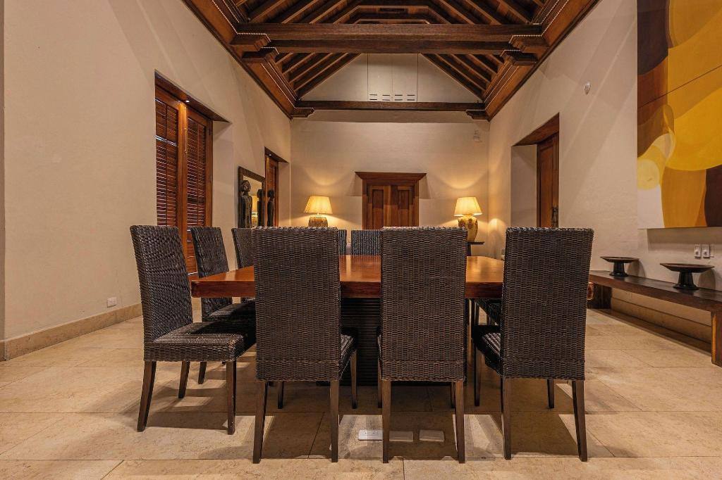 Ananda Hotel Boutique: Other