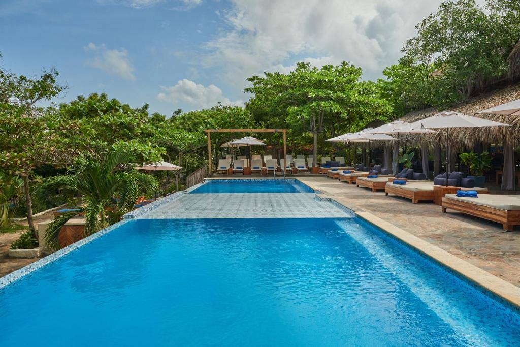 Blue Apple Beach - Island Hotel: Swimming pool