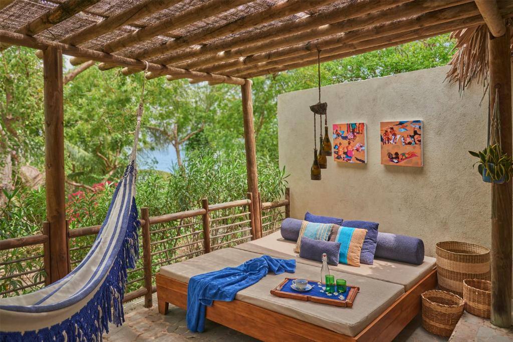 Blue Apple Beach - Island Hotel: View