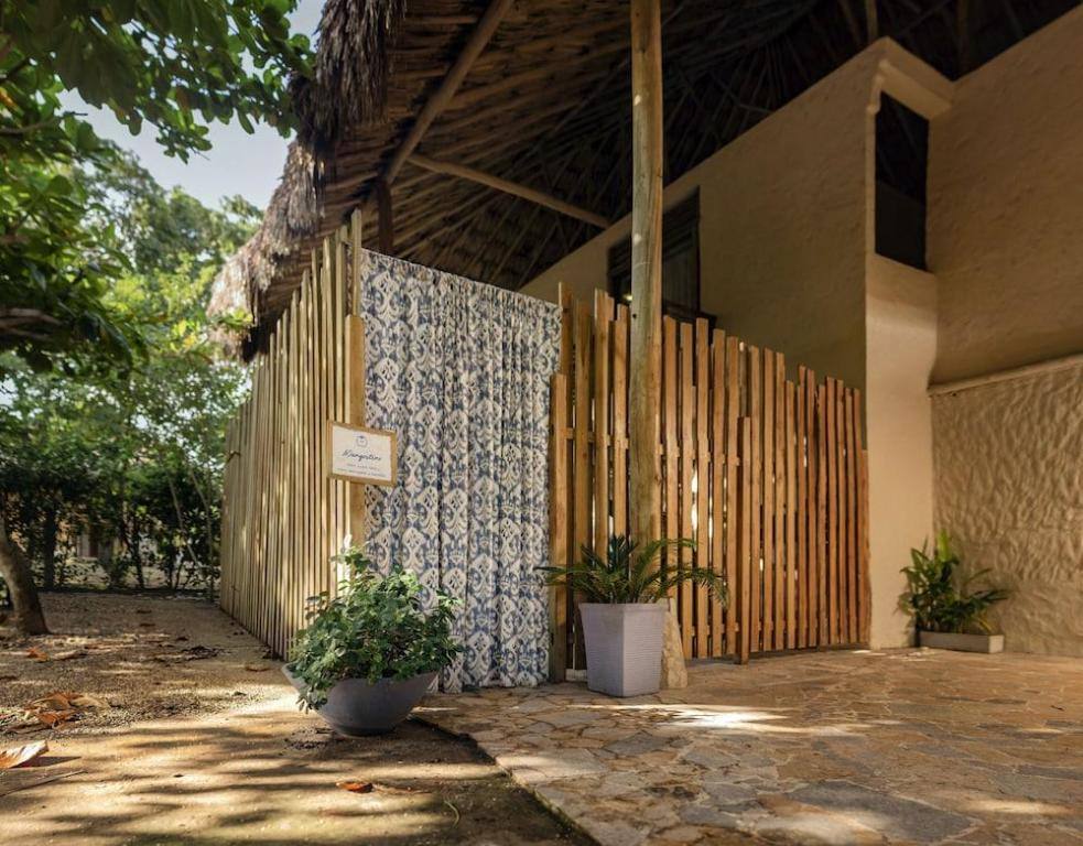 Blue Apple Beach - Island Hotel: Room photos