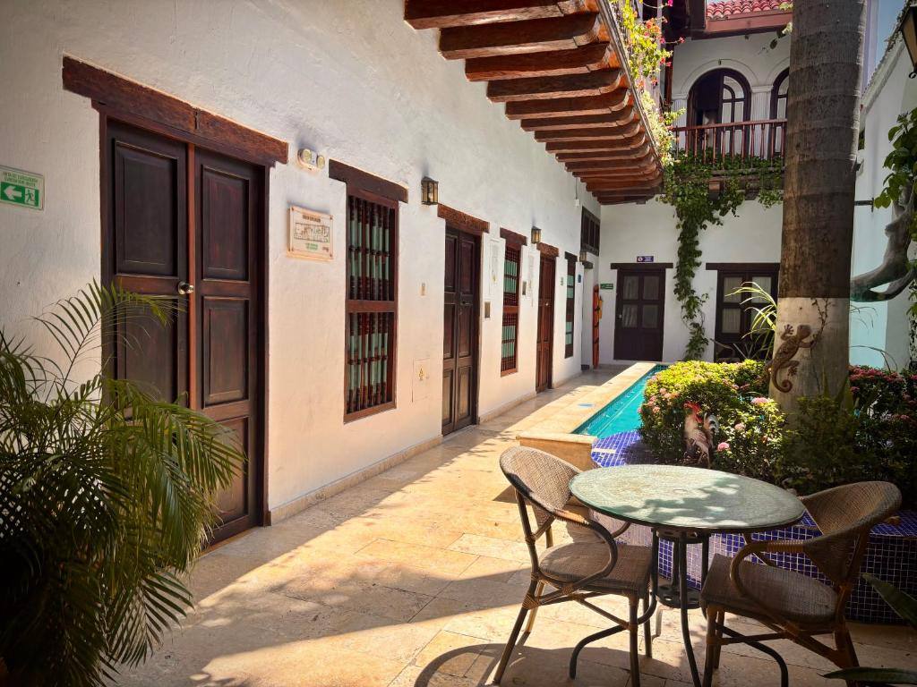 Cartagena Legends: Property views