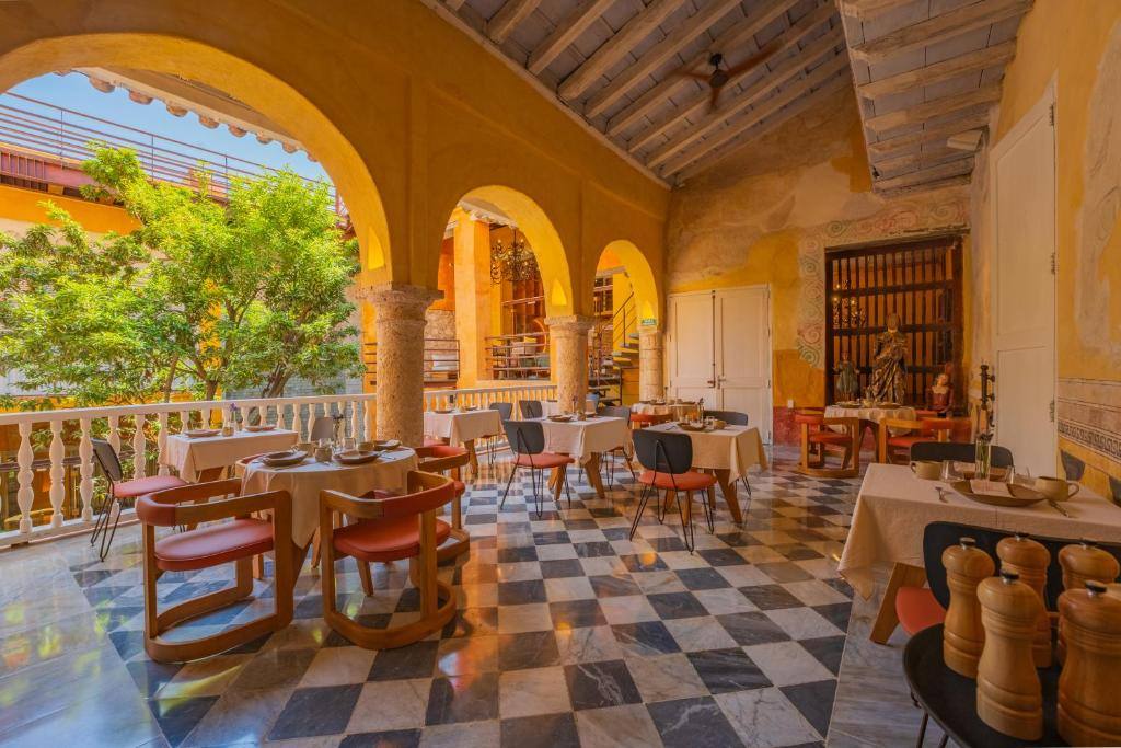 Casa Carolina Luxury Wellness Hotel: Dining