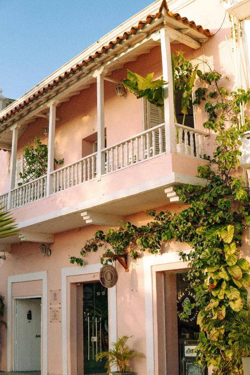 Casa Zahri Boutique Hostel: Exterior view