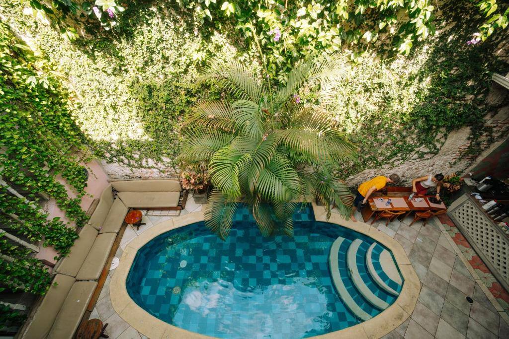 Casa Zahri Boutique Hostel: Swimming pool