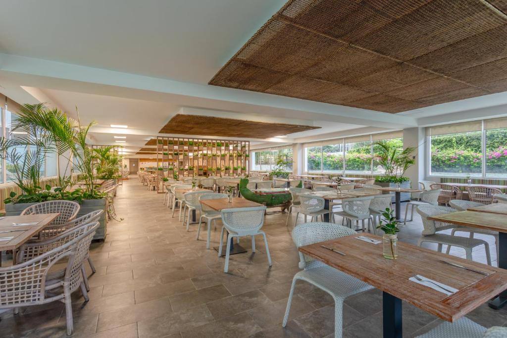 Grand Sirenis Cartagena: Restaurant