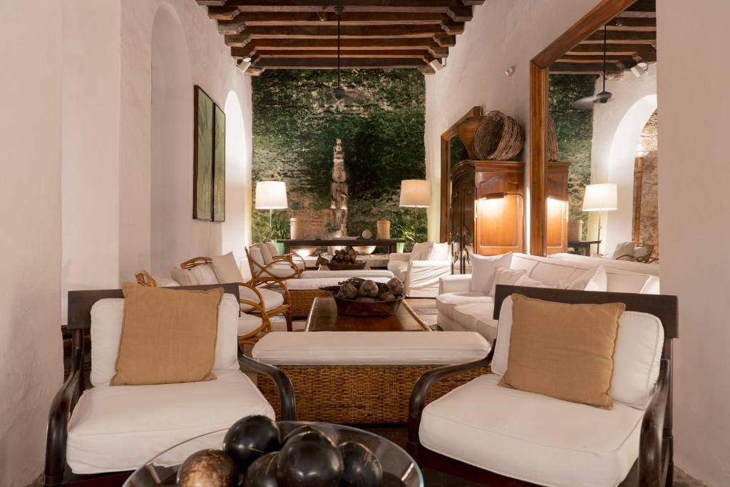 Hotel Amarla: Facilities