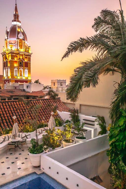 Hotel Amarla: Surrounding environment