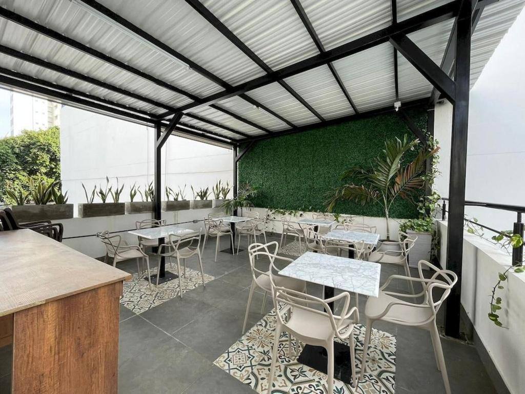 Hotel Amoek: Property views