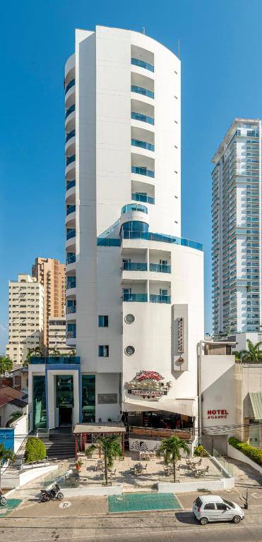 Hotel Atlantic Lux: Exterior view