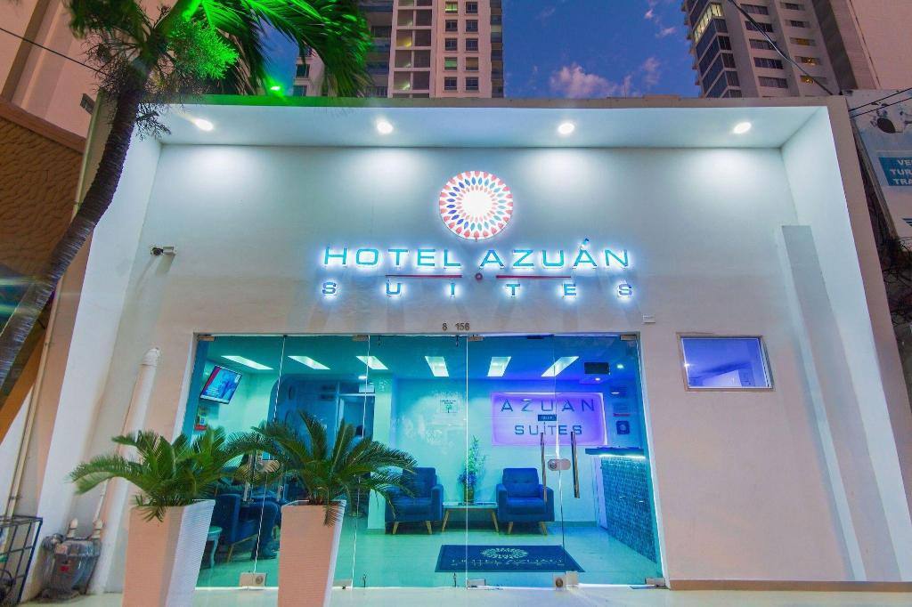 Hotel Azuan Suites: Property views