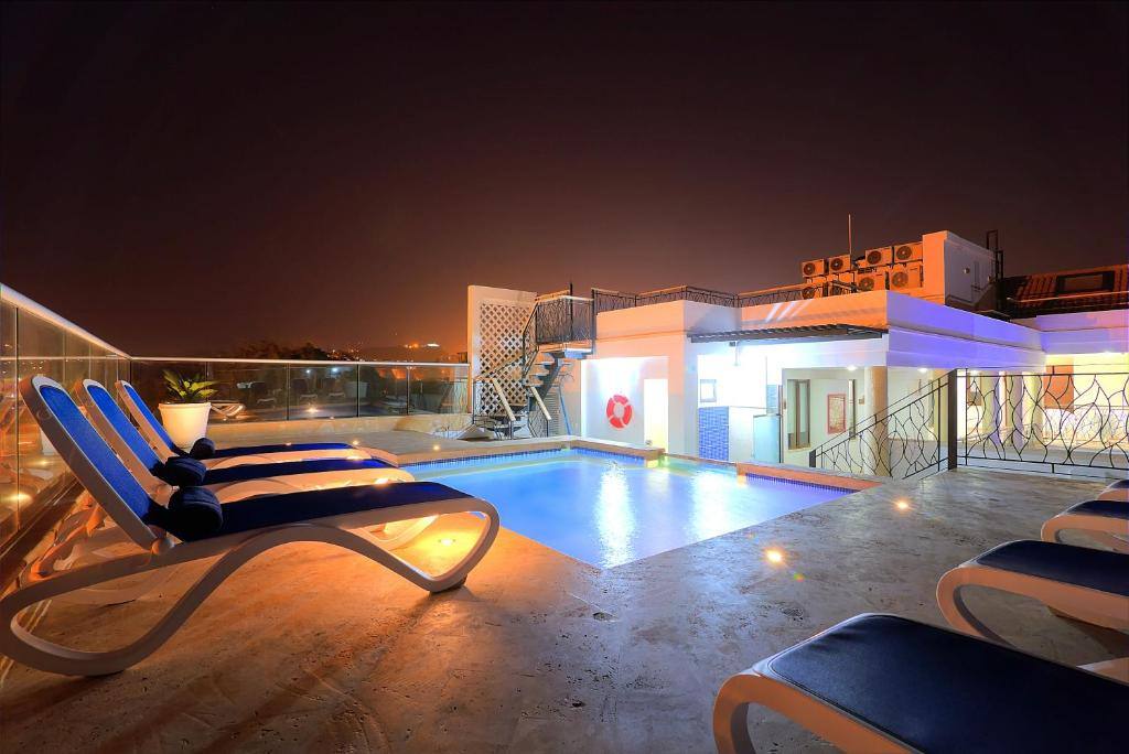 Hotel Boutique La Artilleria: Swimming pool
