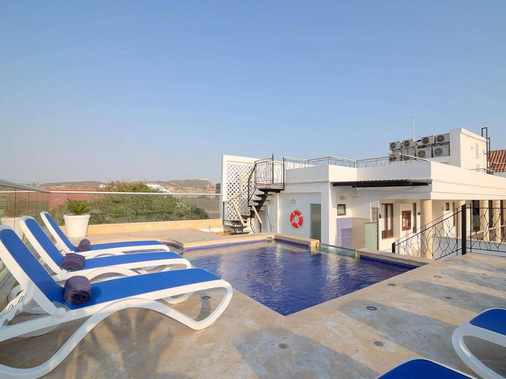 Hotel Boutique La Artilleria: Swimming pool