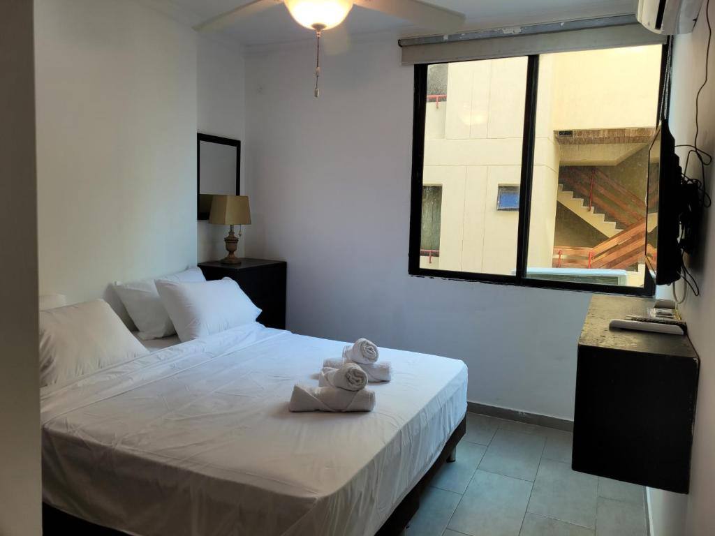 Hotel Cabrero Mar: Room photos