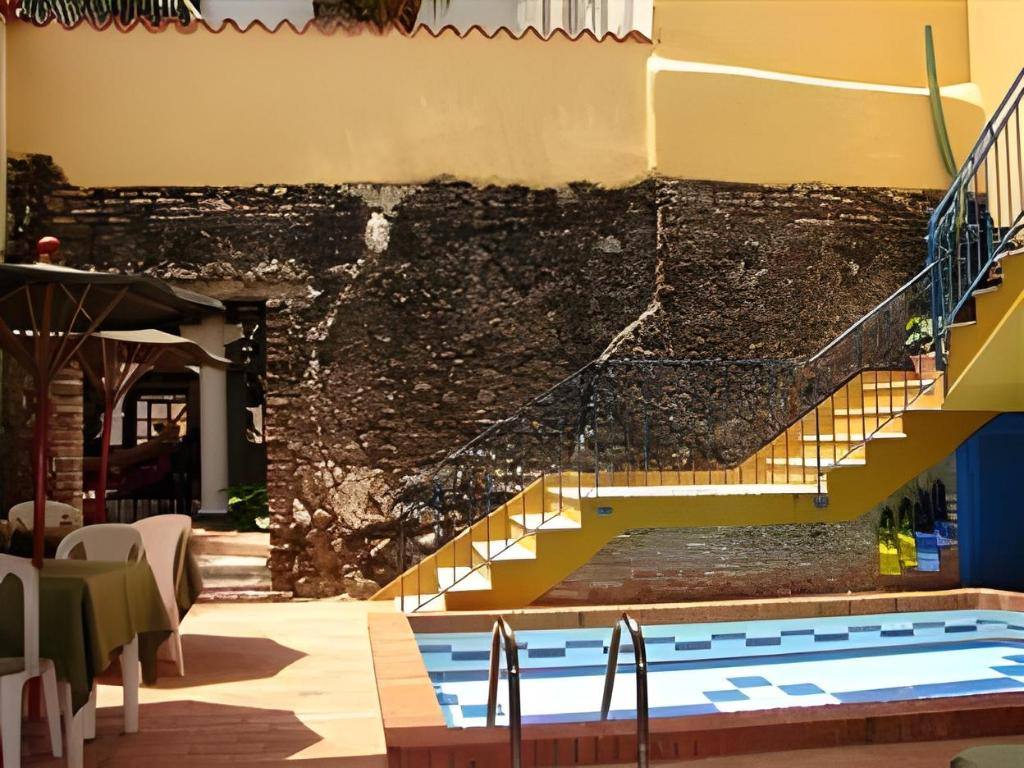 Hotel Casa de las Palmas: Swimming pool