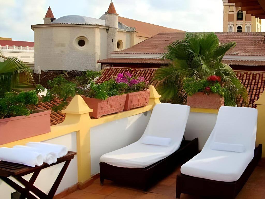 Hotel Casa del Arzobispado: Balcony/terrace
