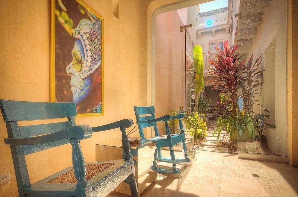 Hotel Casa Logos Comfort Stay: Property views