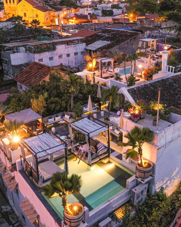 Hotel Casa Lola Deluxe Gallery: Swimming pool
