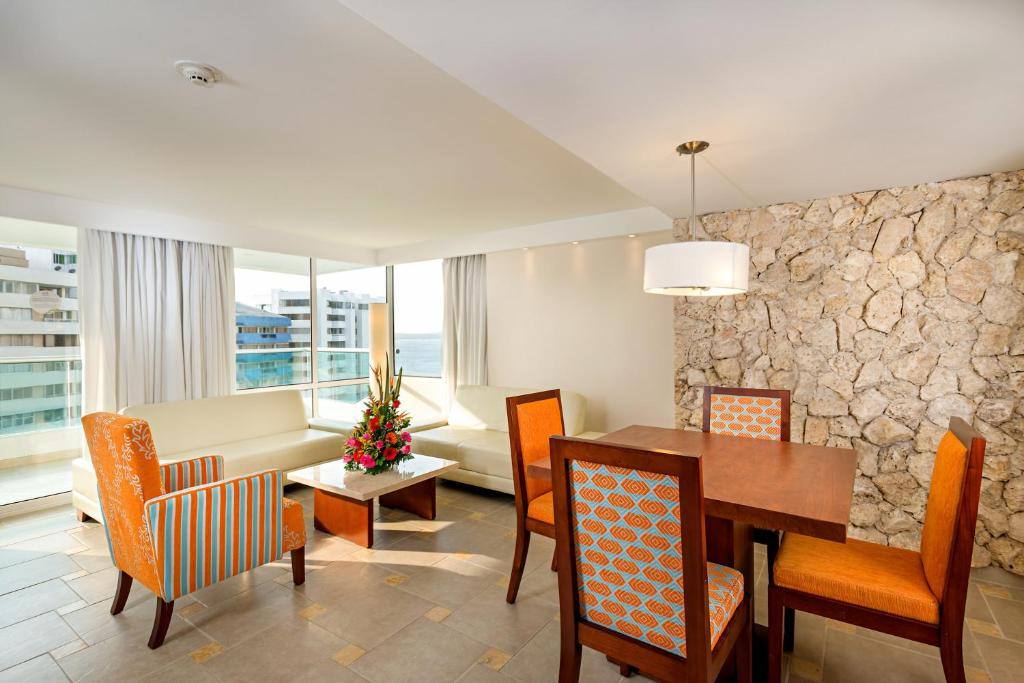Hotel Dann Cartagena: Facilities