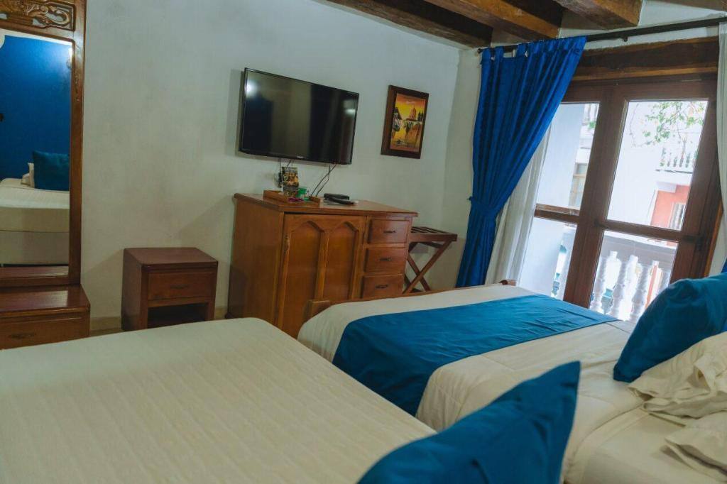 Hotel Don Pedro De Heredia: Room photos