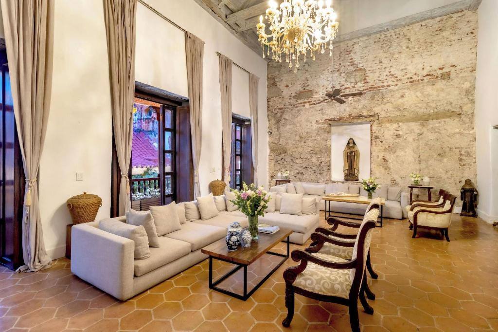 Hotel El Marqués By Geh Suites: Facility photos