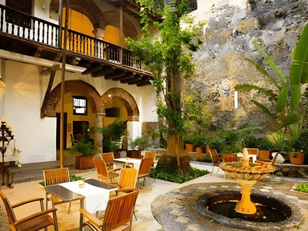 Hotel El Marqués By Geh Suites: Garden