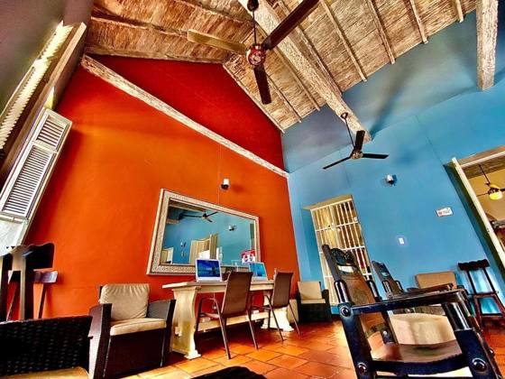 Hotel El Viajero Centro: Bar/lounge