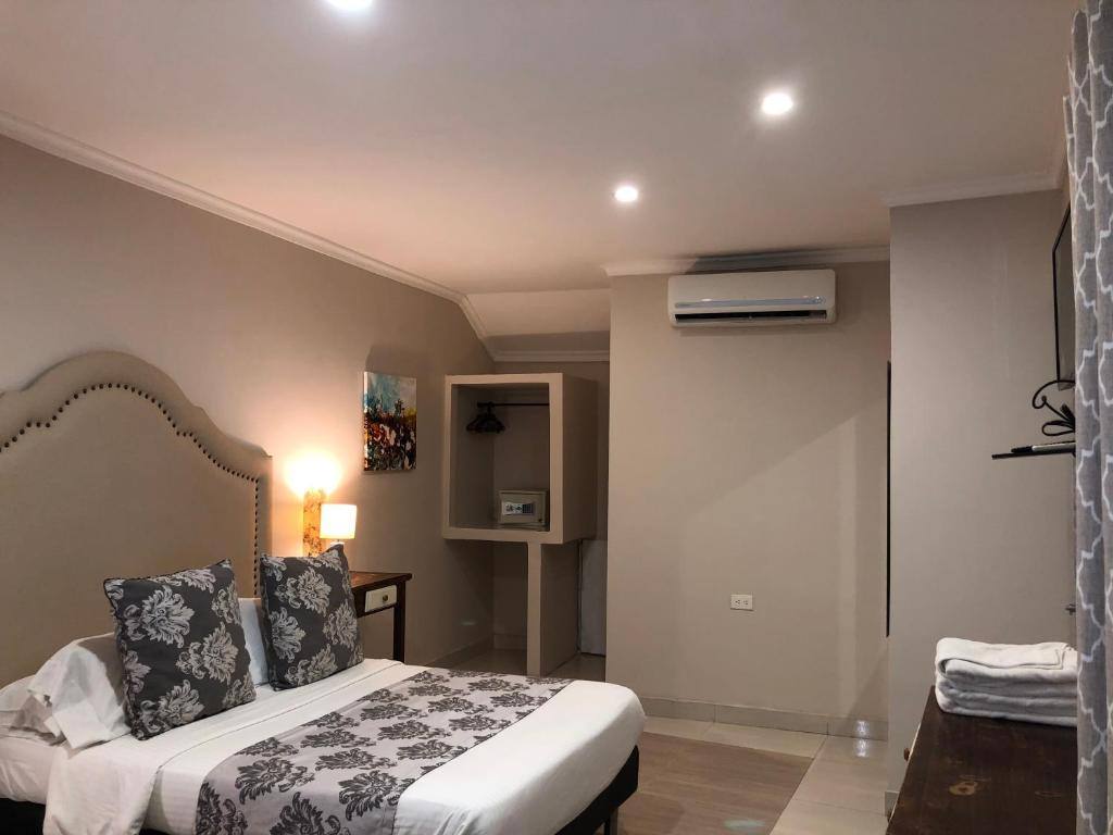 Hotel Galeria La Trinidad: Room photos