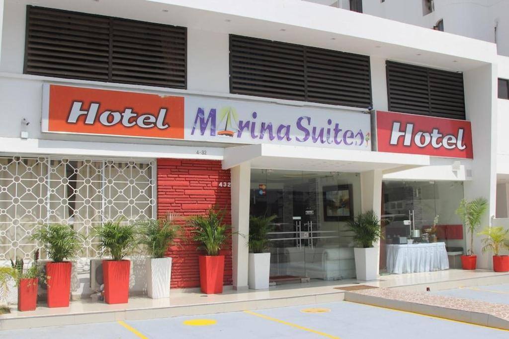 Hotel Marina Suites By Geh Suites: Property views
