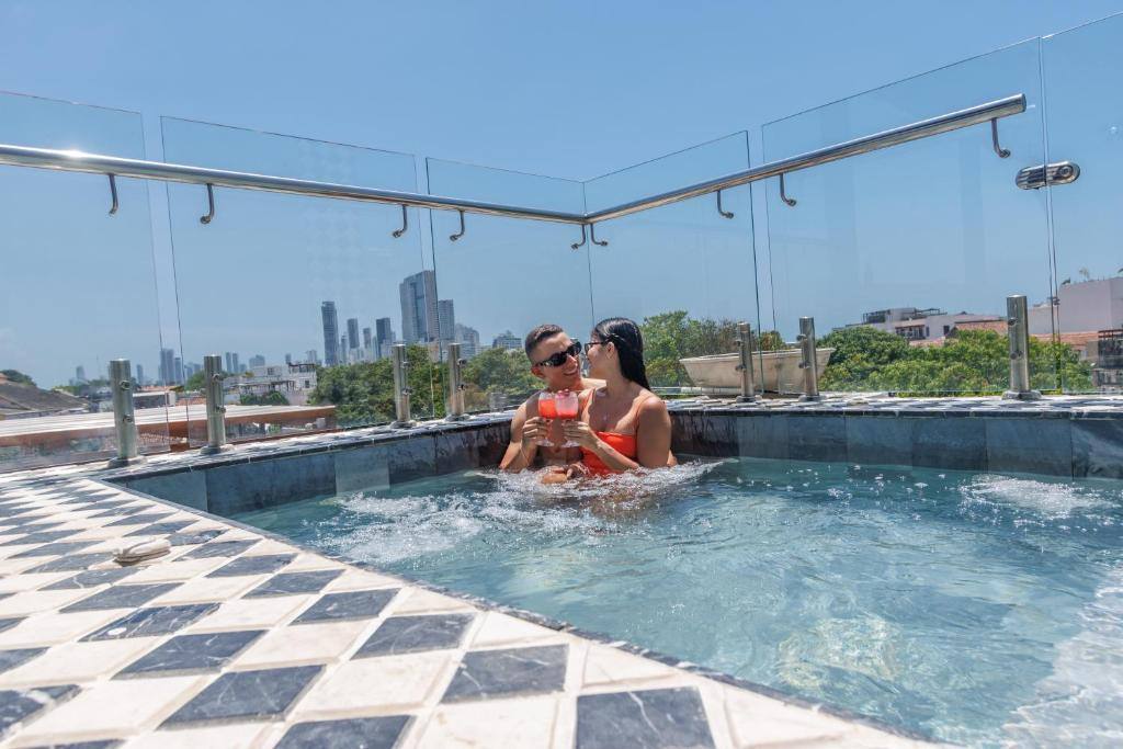 Hotel Monaguillo de Getsemani: Swimming pool