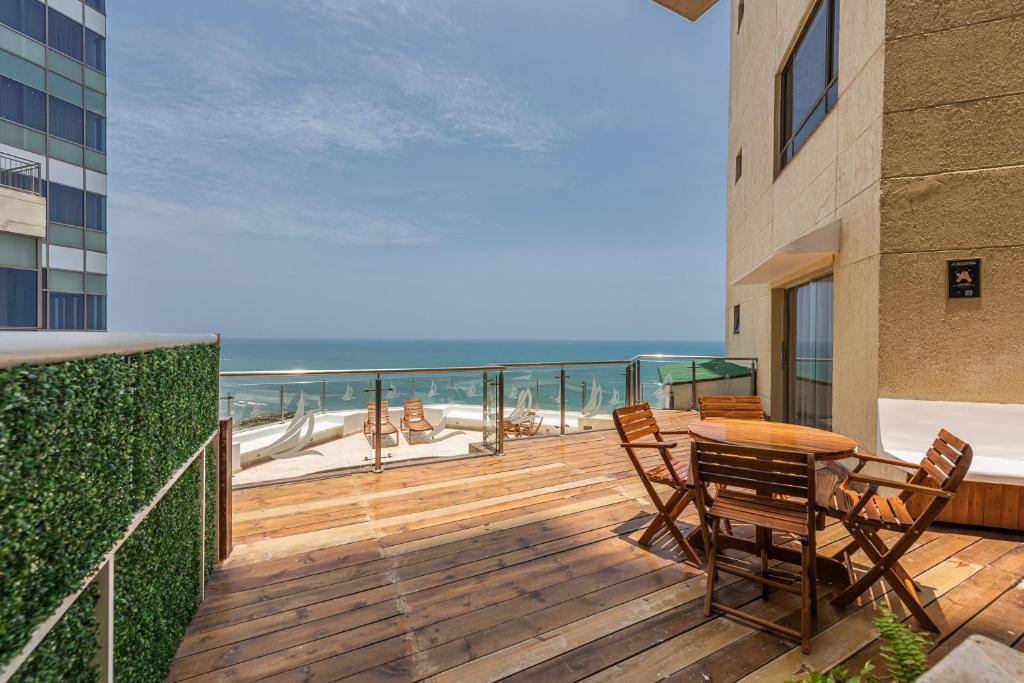 Hotel Regatta Cartagena: Balcony/terrace