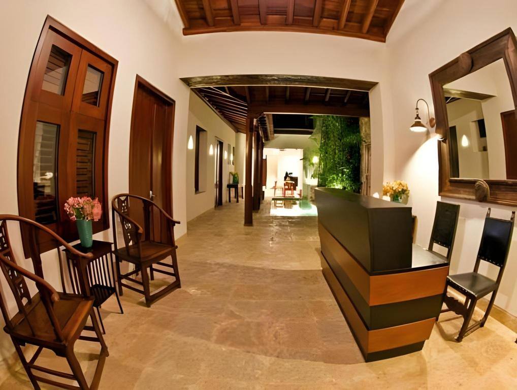 Hotel Santo Toribio: Interior view