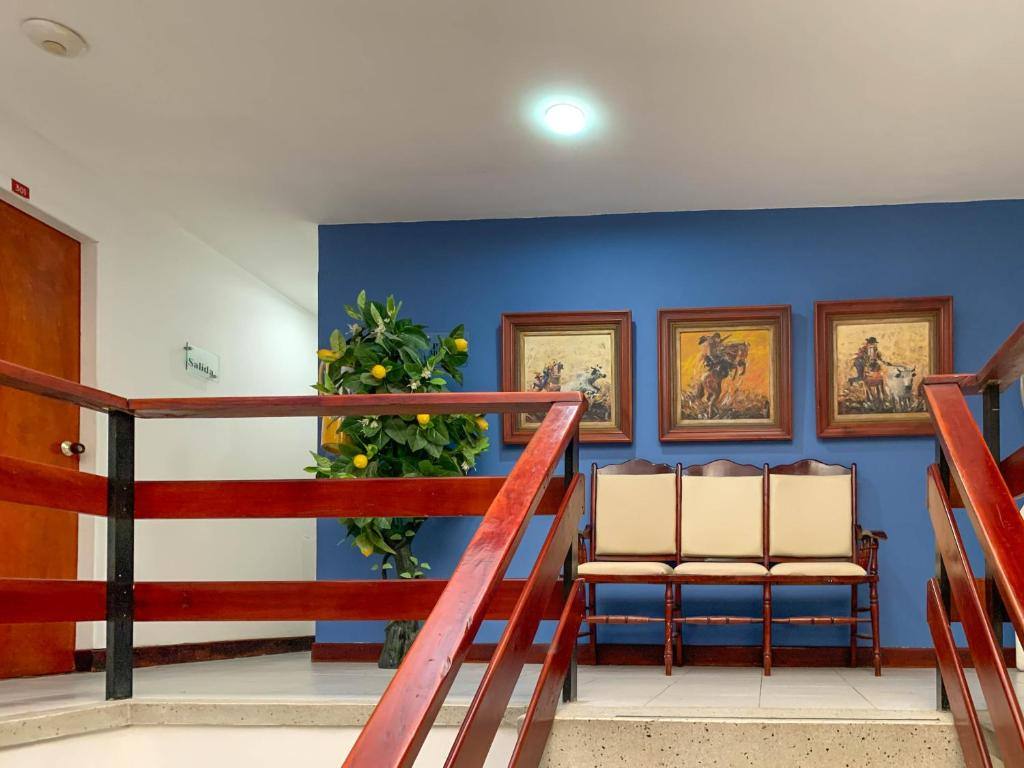 Hotel Veleros: Facilities