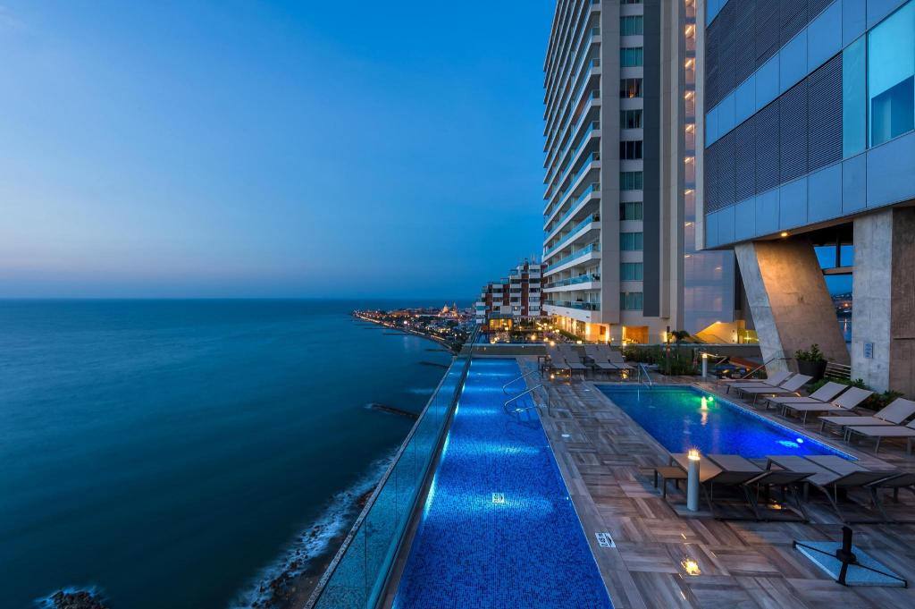 Hyatt Regency Cartagena: Swimming pool