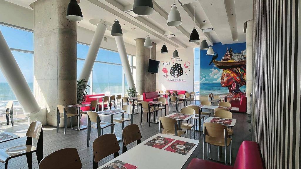 ibis Cartagena Marbella: Restaurant