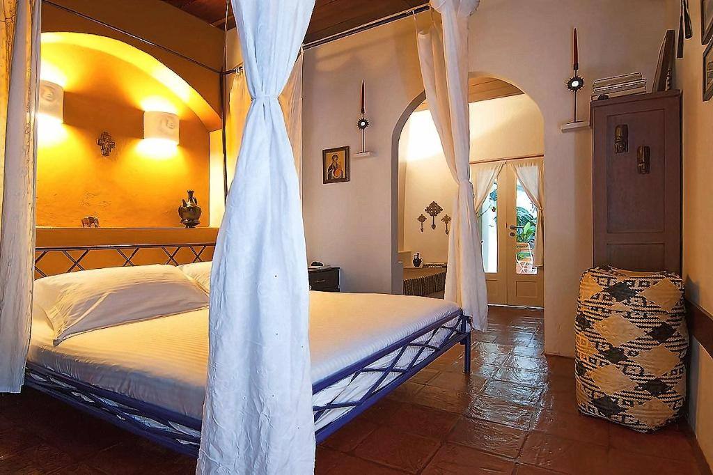 Les Lezards Bed & Breakfast: Suite - 1 PC