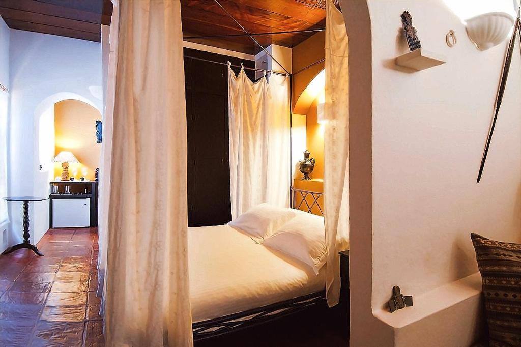 Les Lezards Bed & Breakfast: Suite - 1 PC