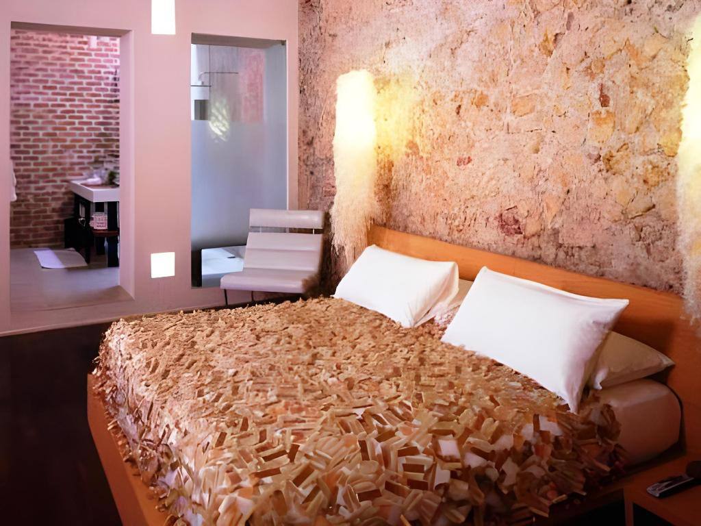 Nacar Hotel Cartagena, Curio Collection by Hilton: Guestroom