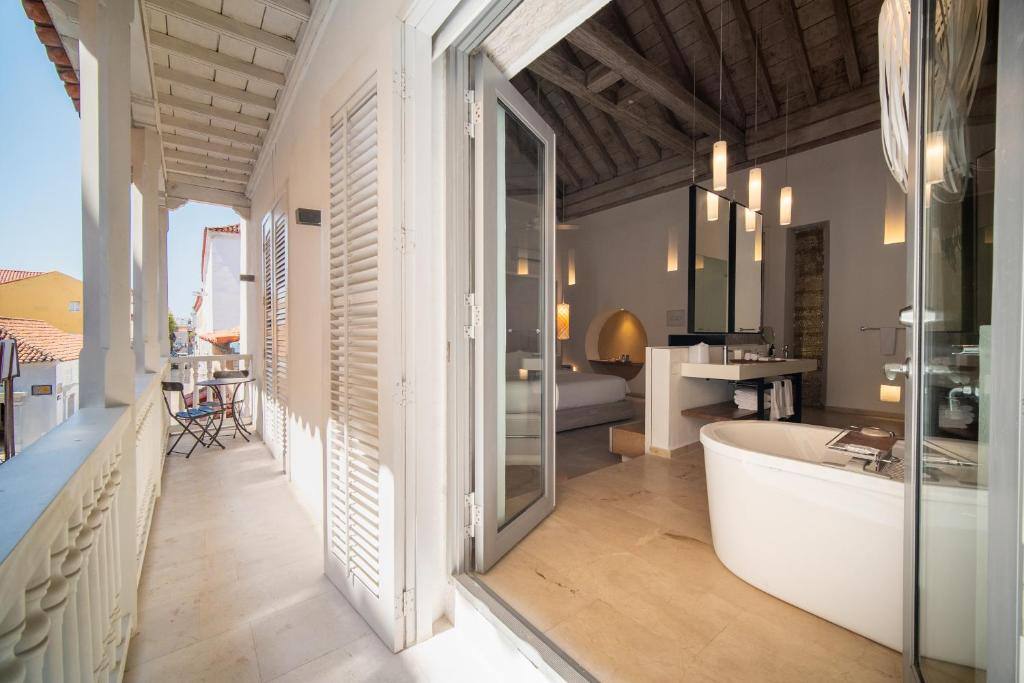 Nacar Hotel Cartagena, Curio Collection by Hilton: Facilities