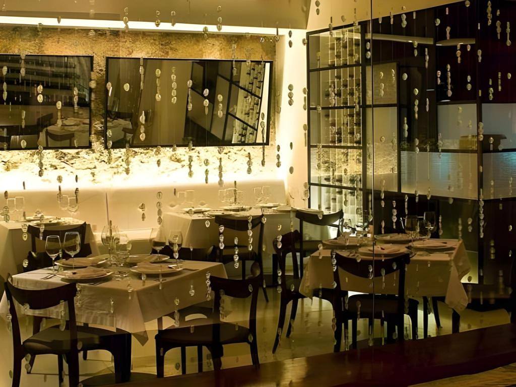 Nacar Hotel Cartagena, Curio Collection by Hilton: Restaurant