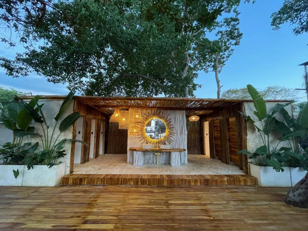 Nena Beach Club & Hotel: Property views