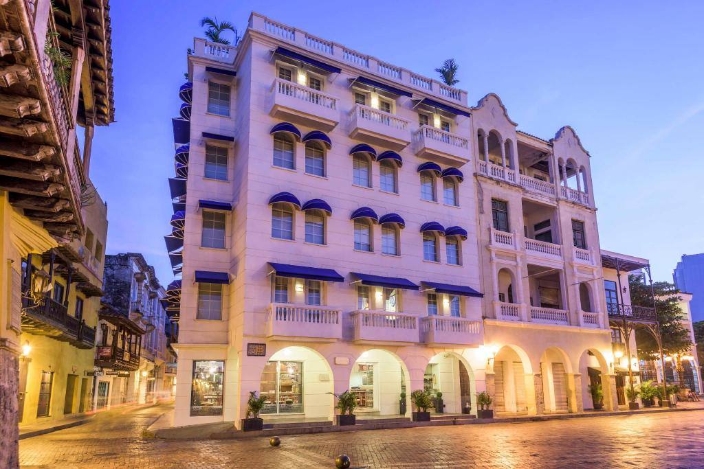 NH Cartagena Urban Royal: Exterior view