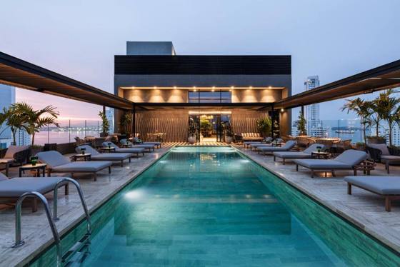 OZ Collection: Swimming pool