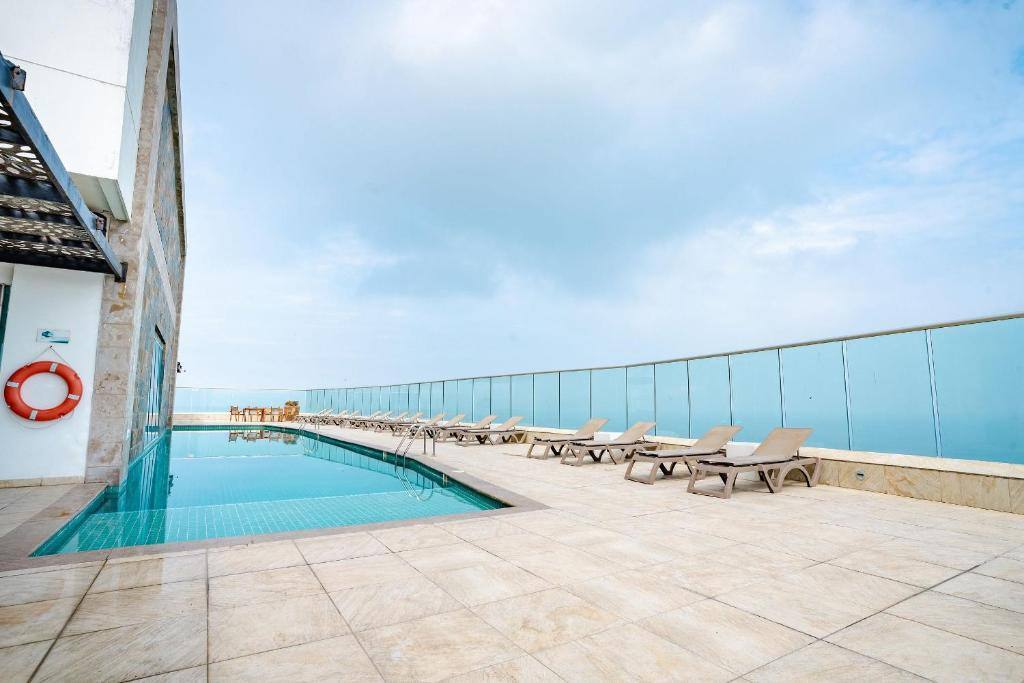Palmetto Beach: Swimming pool
