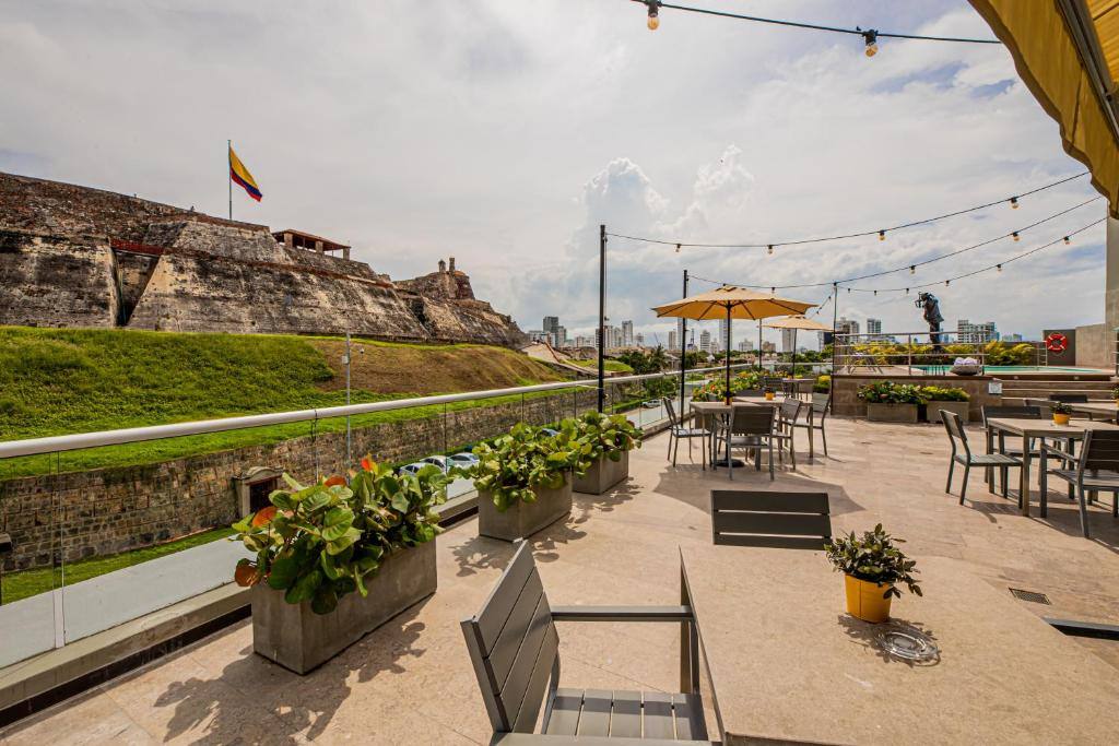 San Lazaro Art Hotel: Balcony/terrace