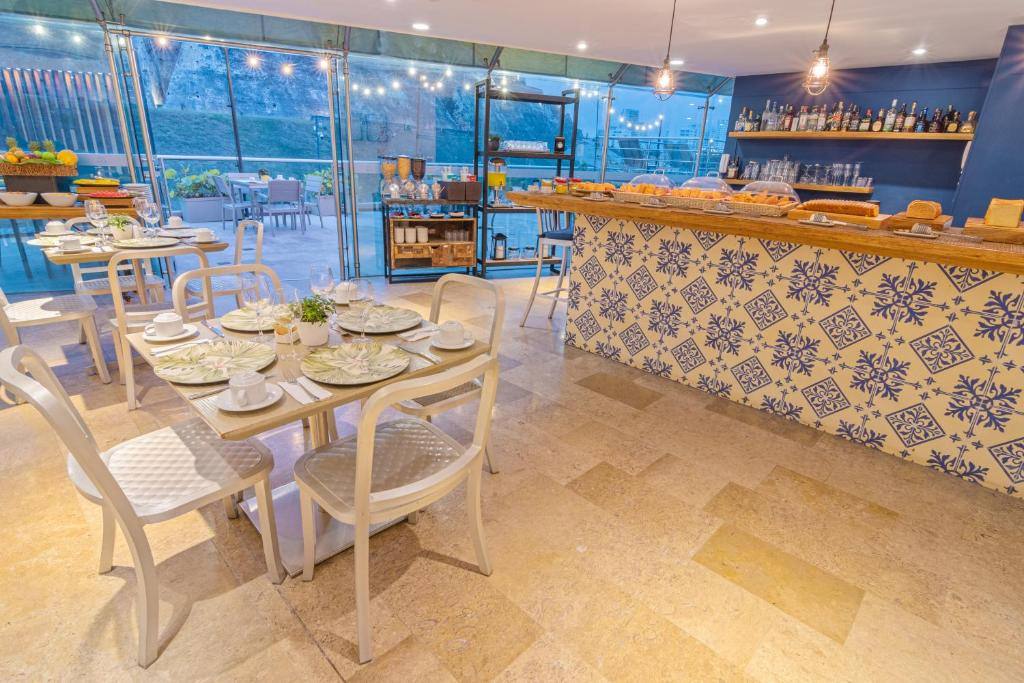 San Lazaro Art Hotel: Restaurant