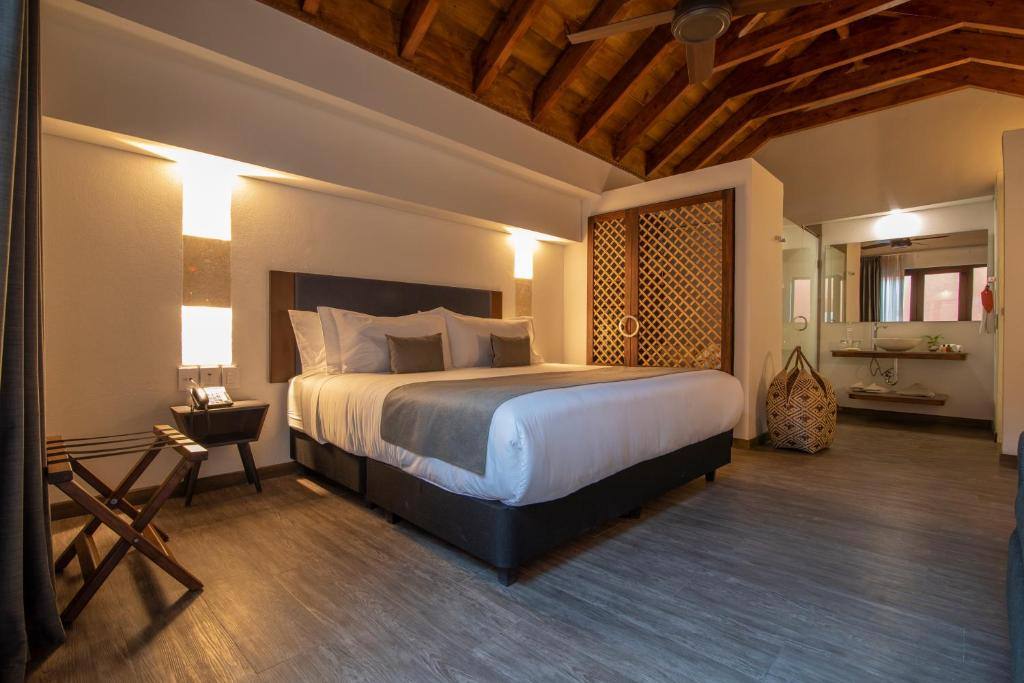 Santa Catalina Hotel: Facilities