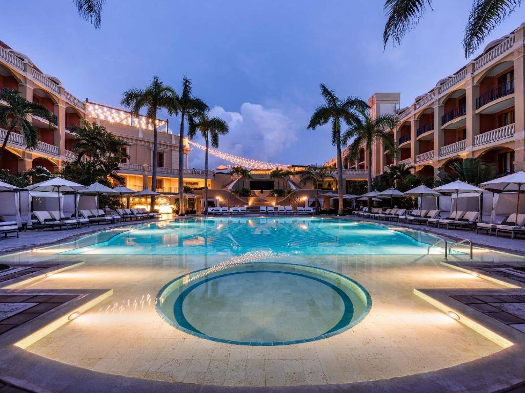 Sofitel Legend Santa Clara Cartagena: Swimming pool