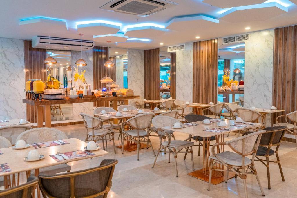 Sonesta Hotel Cartagena: Restaurant