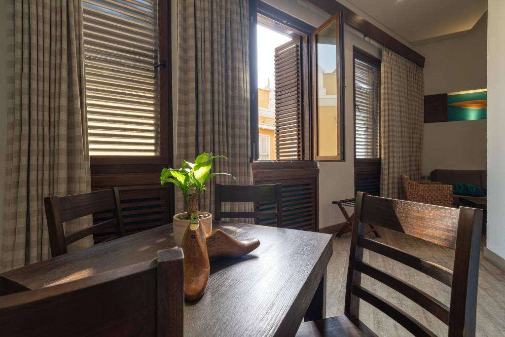 Sophia Hotel: Other