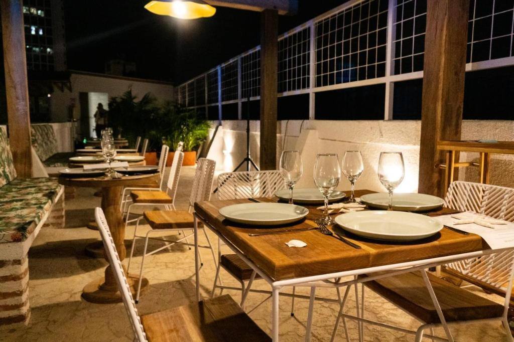 Soy Local Insignia: Dining